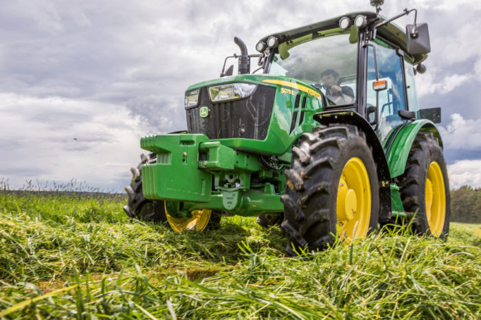 Wybierz swój ciągnik na miarę - nowa promocja od John Deere