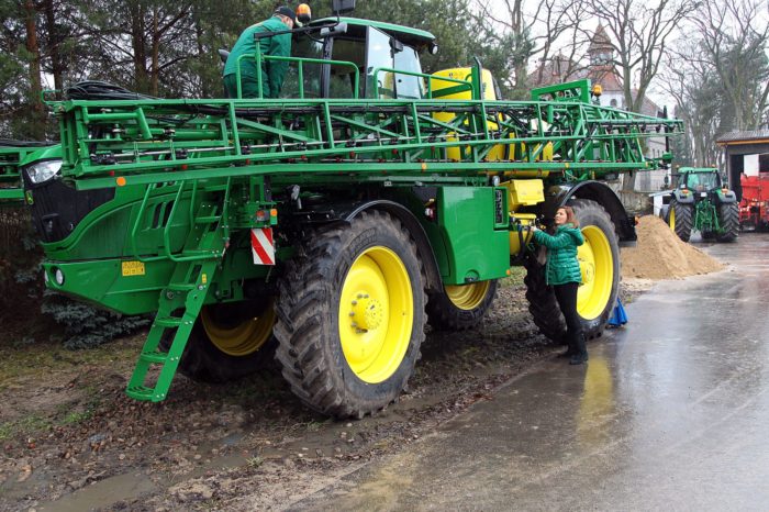 Jak kobiety wykorzystują innowacje w gospodarstwie rolnym (cz.1): Rolniczka z Mazur kontynuuje dzieło ojca i korzysta z nowoczesnych technologii