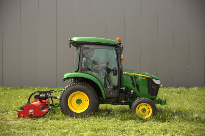 John Deere aktualizuje ciągniki kompaktowe